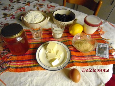 Ingredienti Rotolo con le prugne